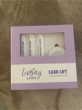 Professional lash lift